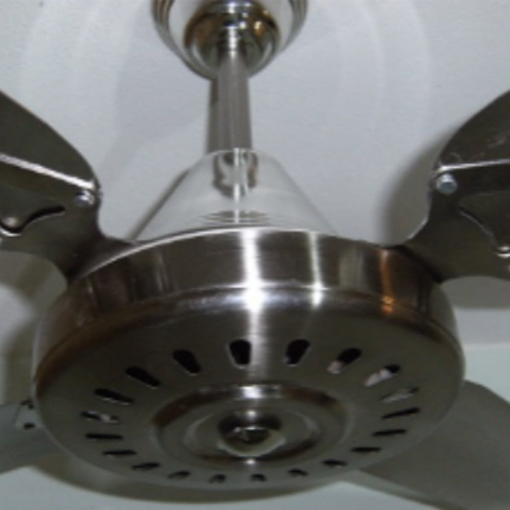 ventilador-de-techo-plateado-completo